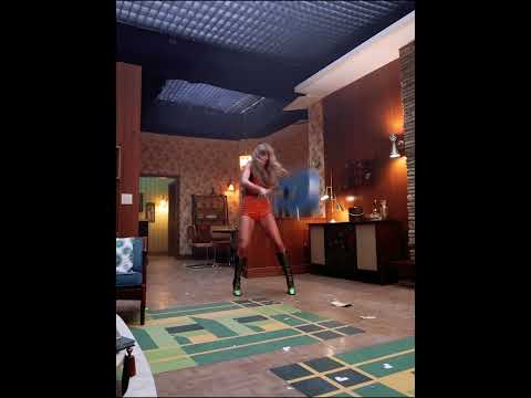 Me next time I hear another Rep TV theory: #taylorswift #theerastour #humor