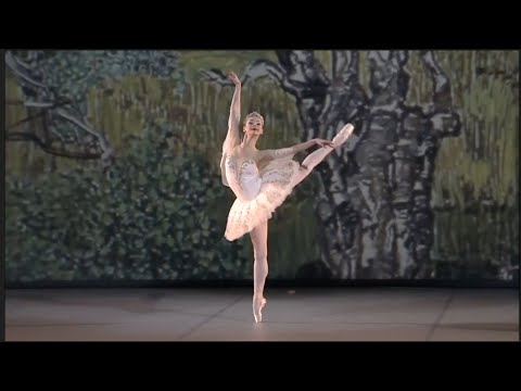Top Fifteen Female Ballet Dancers