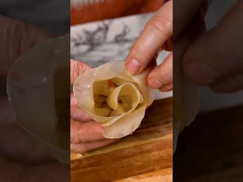 Roses made of filo pastry. Recipe for crunchy #snack #recipeoftheday #recipeideas #fingerfood