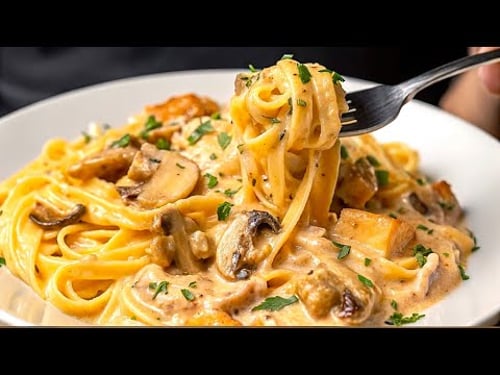 Dieses Gericht erobert alle Herzen! Cremige Hühnchen-Pasta in nur 10 Minuten