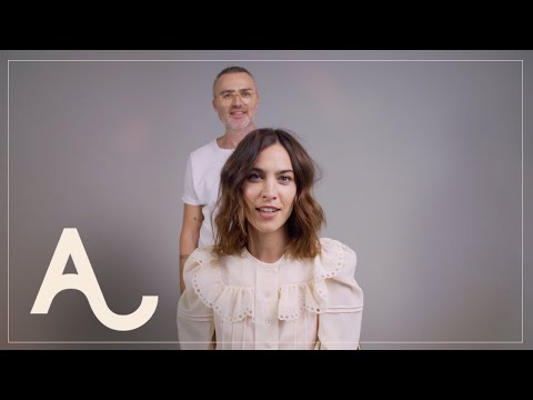 Alexa Chung Signature Waves Hair Tutorial | ALEXACHUNG