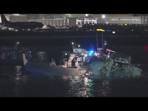No survivors after collision between American Airlines jet, Army helicopter near DC