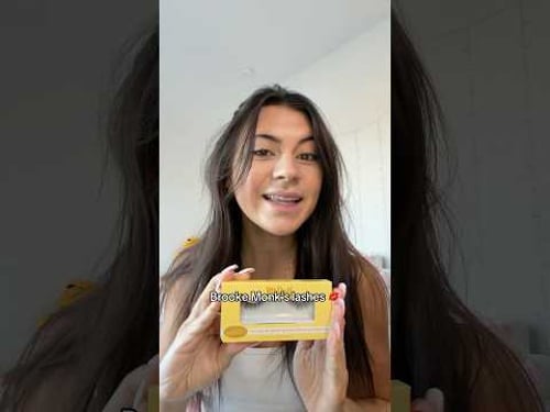 i bought Brooke Monk’s eyelashes😌💋