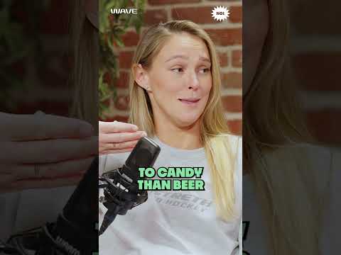 What's the Best Holiday Candy? Kylie and Jason Kelce Discuss!