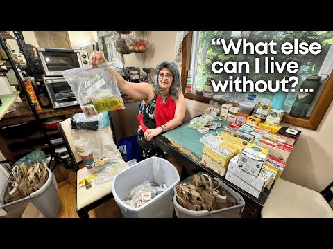 LETTING MORE GO (and loving having LESS) 🥰 💕 HELPING A RETIREE DECLUTTER HER KITCHEN ep. 3