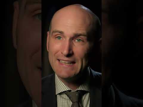 Humilié par Poutine, Sarkozy répond aux journalistes ! 😱