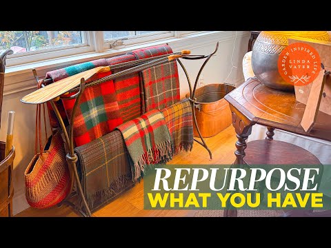 Repurpose Your Old Coffee Table into a Blanket Stand!