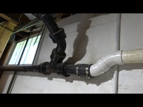 Watch This Cast Iron Pipe Disaster Get Fixed!