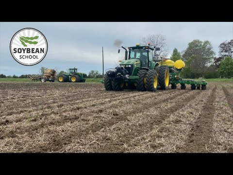 Soybean School: Does 30-inch row spacing beat 7.5 on the farm?