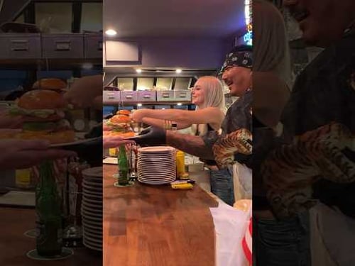 WEST Coast! EAST Coast! Burger Culture ALIVE in Osaka! #10