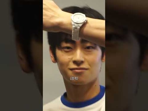 고양이가 말을 하네..?😽 인스타에서 난리난 화제의 느좋 일본 모델 ‘네오 노노야마’ | 엘르 브릴리언트 5월호