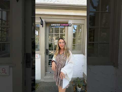 THIS SUNROOM IS STUNNING😍🫠 #luxuryfarmhouse