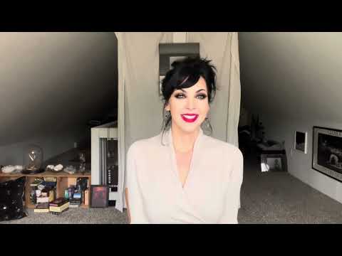 Glamour Magick: How To Installment 1 💋🪲💄