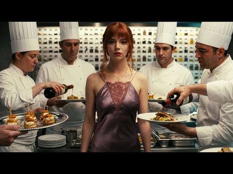 原来穷也是一种保命手段!花几万块吃“空气”的富豪全被干掉,只有点了一个9块9芝士汉堡的妹子活了下来,这剧情太讽刺了!一口气看完《菜单》