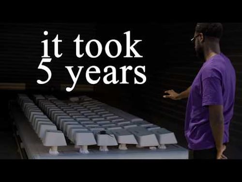 I finally found the world’s largest keyboard