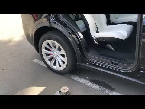 How to jack up a Tesla Model 3, Model S or Model X without a jack pad