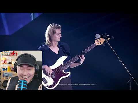 Musician enjoys some PEAK live clips of Xdinary Heroes