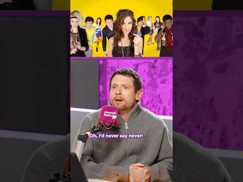 Jack O’Connell on a Skins Reboot 👀 “I'd Never Say Never!”