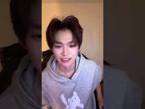 Ziyu’s livestream clip 梓渝直播片段存档