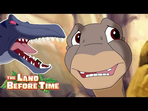 Scaring Littlefoot! 😱 🦕 | FULL EPISODE | The Land Before Time