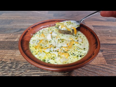 Sie können nicht sagen, wie lecker es ist! Polnisches Rezept für Hühnersuppe mit eingelegten Gurken!