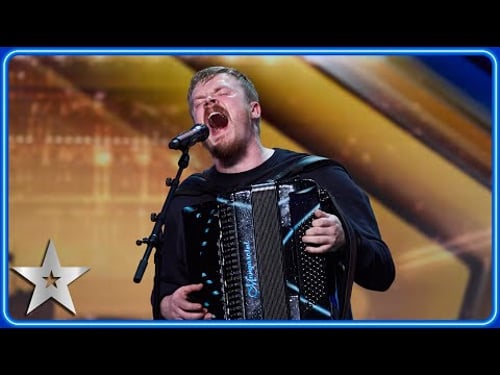 RuMac plays 'Yes Sir, I Can Boogie' on ACCORDION! | Auditions | BGT 2025