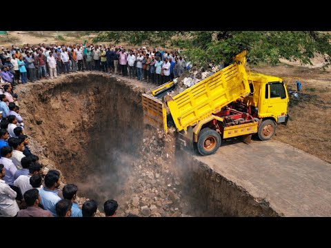 Complete100% Deleted Water In Small SpaceHouse by Bulldozer D21P Pushing Dirt & 5-T Dump Truck