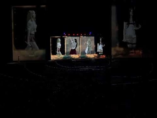 #blackpink “STAY” live from the #deadlineworldtour Barcelona