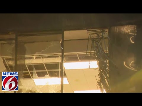 Severe storms kill at least 4 in Houston, knock out power in Texas and Louisiana