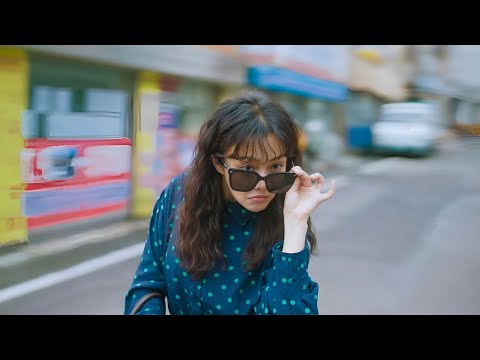 A 60-year-old elderly woman suddenly became a young and beautiful girl overnight.