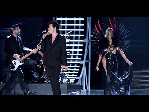 Harry Styles โช Victoria's Secret Fashion Show (2017) & Backstage Scenes - FULL