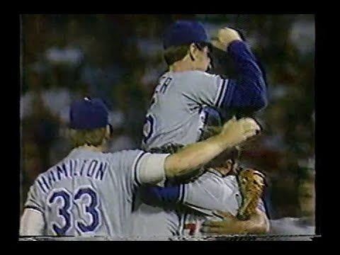 Los Angeles Dodgers at Oakland Athletics, 1988 World Series Game 5, October 20, 1988