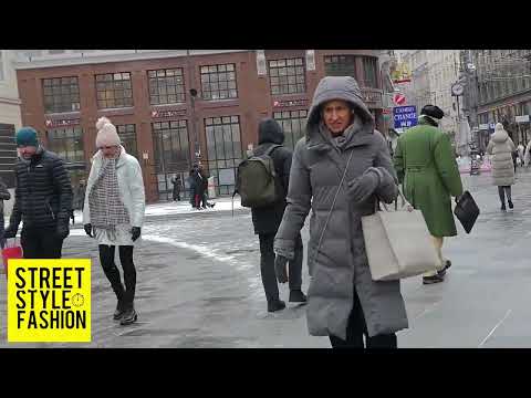STYLE FASHION 2025,WINTER 8° WHAT PEAPLE ARE WEARING ON THE STREETS, STREET STYLE VIENNA