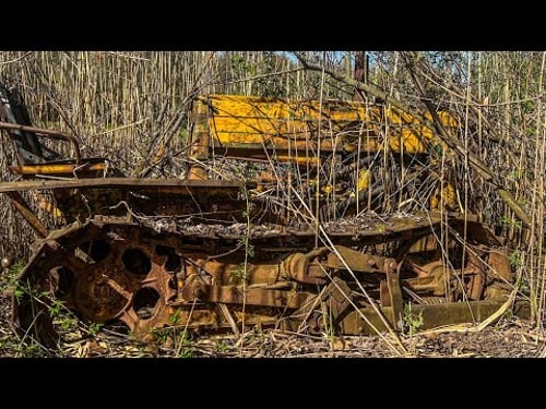 Will it START? | John Deere Model 40 Crawler Dozer abandoned 20 years