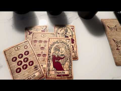 Какая/какой вы на самом деле и кем вы притворяетесь? Какие возможности придут если вы примите себя?