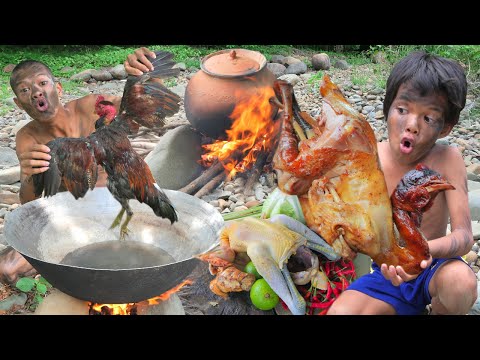 survival in the rainforest - Traditional Clay Pot Chicken Cooking | Exotic Flavors