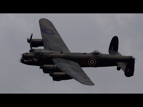 Lancaster bomber start up, take off & landing (incredible sound) 🇬🇧
