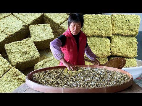 Mung beans and two kinds of rice were ground into powder, and Grandma steamed mung bean sponge cake!