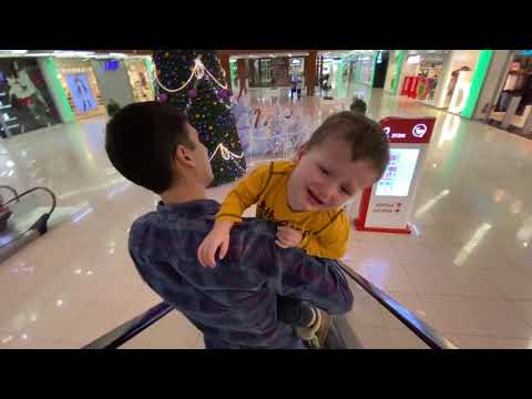 Vlog💜: ПОЖАР В ТОРГОВОМ ЦЕНТРЕ! ЭВАКУАЦИЯ, ЗАГОРЕЛАСЬ МАШИНА! 22.01.2020