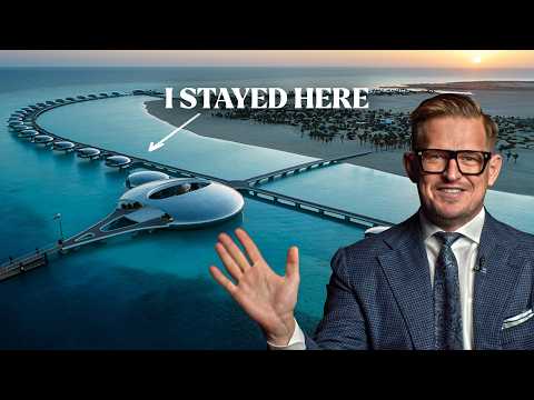 I Stayed at the WORLD'S MOST FUTURISTIC HOTEL (Saudi Arabia)