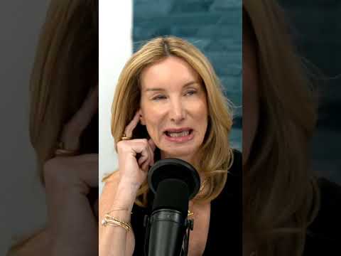 #elonmusk Is A WEIRDO!!