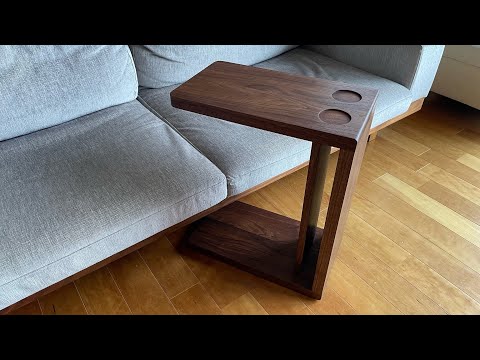 Sofa side table with reinforcement plate