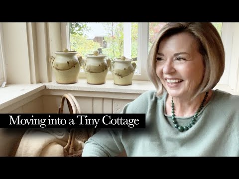 MOVING INTO MY 400 sqft TINY COTTAGE! Tiny Home | Little Cottage