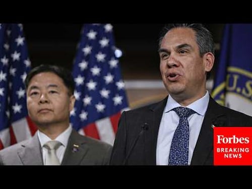 JUST IN: House Democrats Hold Weekly Press Briefing As Iran War Continues