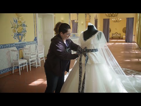 Ein Brautkleid in sorbischer Spreewald Tradition