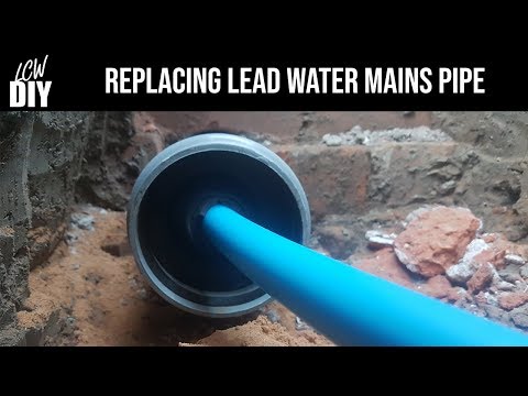Replacing Lead Mains Water Pipe - DIY Vlog #2