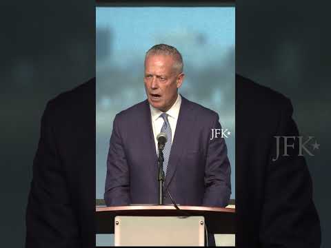 Thomas N. O"Brien to new citizens: We all have a part to play in our country's future."