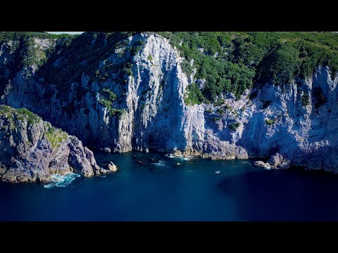 Anchored Alone 60km Offshore — Surviving on Seafood