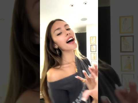 envy the leavesss πππ i love this song ans its yours in 8 days !!!!!!