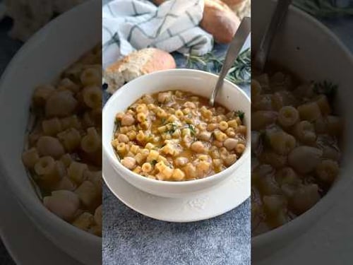 Pasta with Chickpeas (Pasta e Ceci)